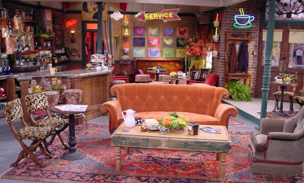 Metropolitan Mall inaugura estabelecimento inspirado no Central Perk, da série  Friends - Blog Ana Cláudia Thorpe