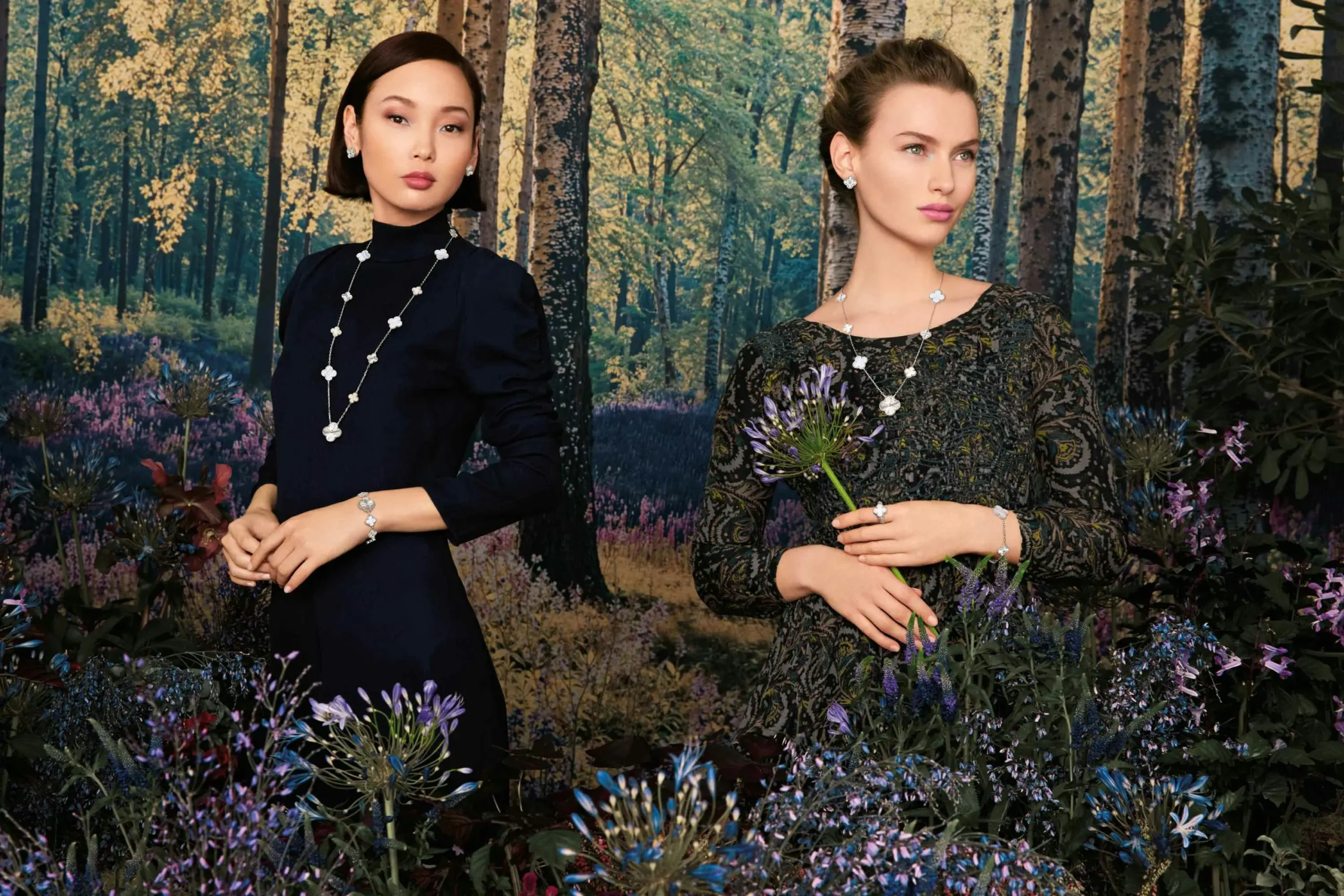 Van Cleef & Arpels destaca elegância atemporal com adições à coleção Alhambra