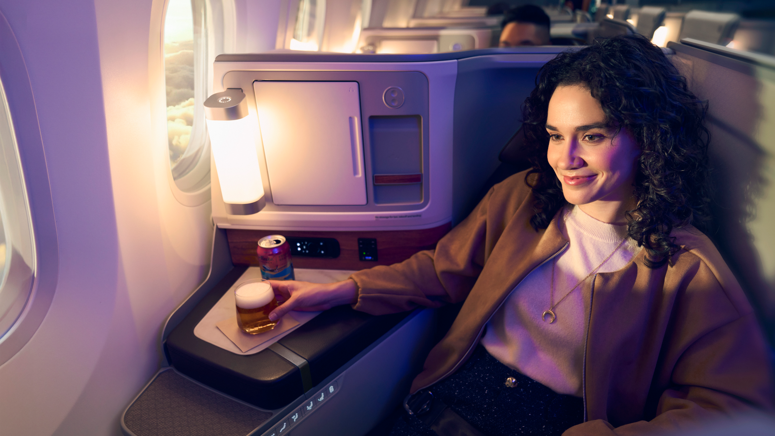 Alaska Airlines divulga as suas primeiras suítes luxuosas para Classe Executiva