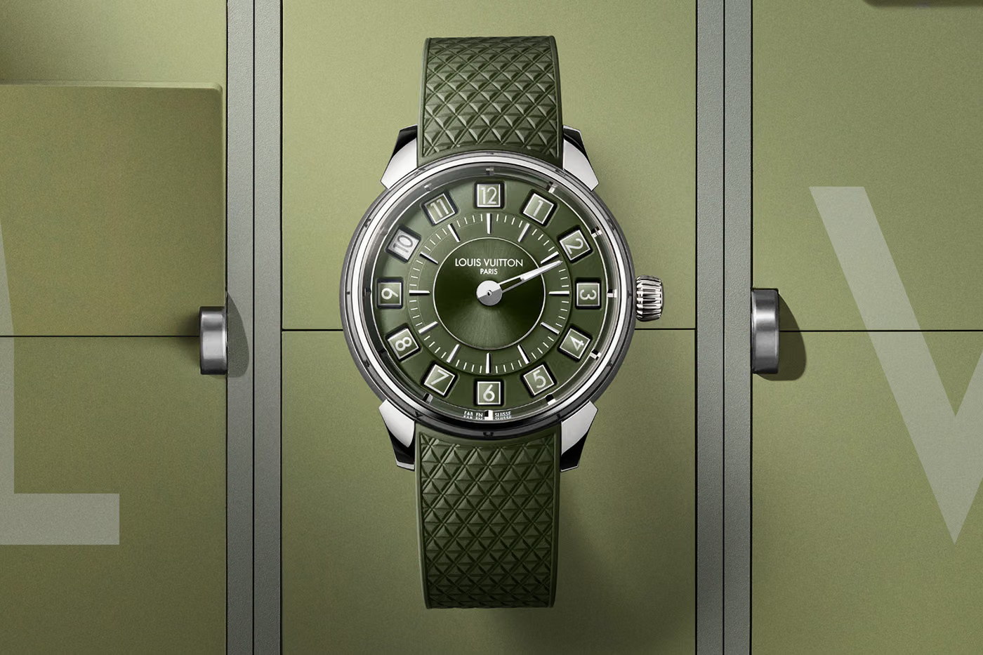 Louis Vuitton firma parte estrutural da identidade com novos relógios Spin Time